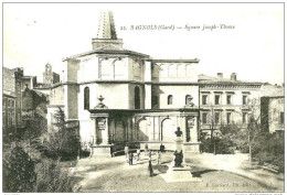 Bagnols-sur-Cèze. Le Square Joseph Thome à Bagnols. - Bagnols-sur-Cèze