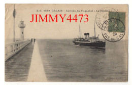 CPA - CALAIS En 1920 - Arrivée Du Paquebot " Le Rivière " - N° E. S. 3039 - Calais