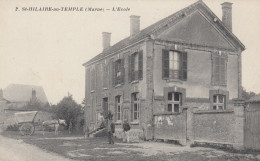 St-Hilaire-au-Temple.  L'Ecole - Otros & Sin Clasificación