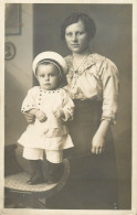 Annonymous Persons Souvenir Photo Social History Portraits & Scenes Mother And Baby Bebe Navy Suit - Fotografie