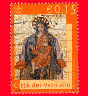 VATICANO - Usato - 2002 - Madonna Nella Basilica Vaticana - Madonna Con Oranti - 0.15 - Gebruikt