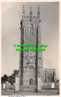 R516174 Unknown Church. Tower Clock. Postcard - Wereld