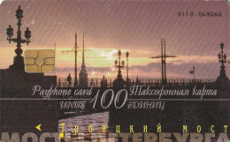 PHONE CARD RUSSIA Sankt Petersburg Taxophones (E98.1.2 - Russia
