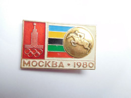 Belle Broche Russe ( No Pin's ) , JO Jeux Olympiques Moscou 1980 , Jumping , Cheval - Olympische Spelen