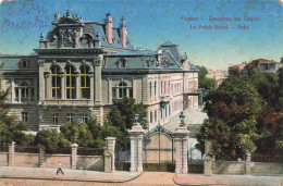 BULGARIE - Sofia - Vue Sur Le Palais Royal - Vue Générale - Face à L'entrée - Animé - Colorisé - Carte Postale Ancienne - Bulgarie