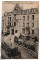 Carte Postale Ancienne Tessé La Madeleine - Nouvel Hôtel. La Façade - Attelage De L'Hôtel - Autres & Non Classés