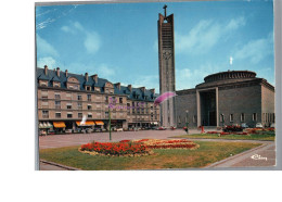 LORIENT 56 - La Place Alsace Lorraine L'Eglise 1972 - Lorient