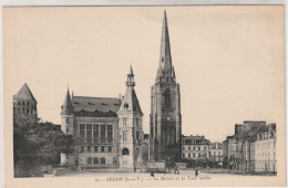 REDON   La Mairie Et La Tour Isolée - Redon