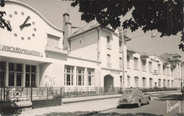 NEUILLY SUR MARNE : LE GROUPE SCOLAIRE - Neuilly Sur Marne