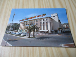 Cannes (06).Le Palais Du Festival. - Cannes