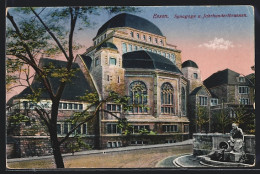 AK Essen, Jahrhundertbrunnen Vor Der Synagoge  - Judaisme