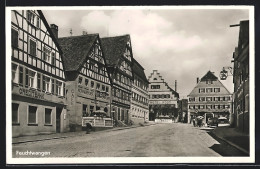 AK Feuchtwangen, Strassenansicht Mit Creditbank, Hotel Post Und Café  - Feuchtwangen