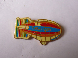 Pins BESANCON 1 ER CHAMPIONNAT DU MONDE DE DIRIGEABLES 1989 - Fesselballons