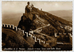 REPUBBLICA  DI  SAN  MARINO  SECONDA  E  TERZA   TORRE VISTE  DALLA  ROCCA     (VIAGGIATA) - San Marino