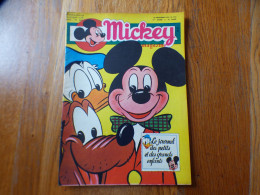 JOURNAL MICKEY BELGE N° 215  Du 18/11/1954  COVER  MICKEY DONALD ET PLUTO - Journal De Mickey