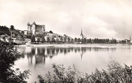 FRANCE - Saumur - Vue Vers Le Château Et L'église - Carte Postale - Saumur