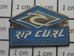 1618c Pin's Pins / Beau Et Rare / MARQUES / RIP CURL SURFING AUSTRALIA - Marcas Registradas