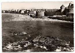 CPSM GF 35 - SAINT MALO (Ille Et Vilaine) - 64. Plage De L'Eventail Et Le Château - ""En Avion Au Dessus De..."" - Saint Malo