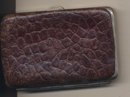 COLLECTION   MAROQUINERIE   PETIT PORTE-MONNAIE EN CUIR. - Andere & Zonder Classificatie