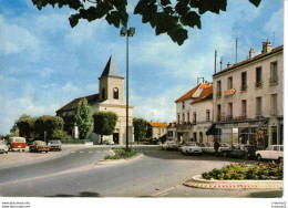 93 ROMAINVILLE Eglise St Germain L'Auxerrois Citroën DS Ami 6 Tabac Auto Ecole JC VW Combi Simca Aronde Peugeot 404 - Romainville