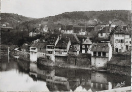 ARGENTAT - L'église Et Vieilles Maisons Sur Les Bords De La Dordogne - Argentat