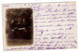 Carte Photo De Trois Jeune Filles élégante Posant Dans Leurs Jardin En 1901 - Anonieme Personen