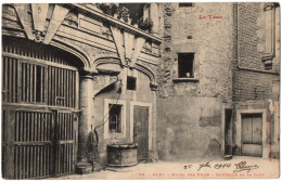 CPA 81 - ALBI (Tarn) - 29. Hôtel Des Guize. Intérieur De La Cour - Albi