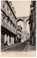 CPA 29 - MORLAIX (Finistère) - 99. La Sous-Préfecture Et La Rue Saint-Mélaine - LL - Morlaix