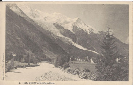 74 CHAMONIX MONT BLANC LE VILLAGE L ARVE  Editeur: COUTTET Auguste N° 4 - Chamonix-Mont-Blanc