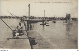 44 - SAINT NAZAIRE - La Grande Jetée Et Le Port   ( Loire Atlantique ) - Saint Nazaire