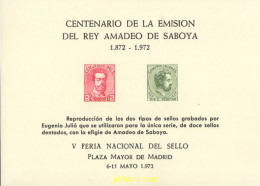 679201 MNH ESPAÑA Hojas Recuerdo 1972 CENTENARIO DE LA EMISION DEL REY AMADEO DE SABOYA - Ungebraucht