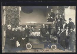 Foto-AK Freising, Feuerwehrmänner Und Geistliche Bei Der Fastnacht 1912  - Carnevale