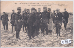 MILITARIA- 1915- LA GRANDE GUERRE- M MILLERAND- MINISTRE DE LA GUERRE ET LE GENERAL JOFFRE VISITENT LE FRONT - War 1914-18