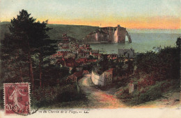 FRANCE - Etretat? - Vue Du Chemin De La Plage - LL - Colorisé -  Carte Postale Ancienne - Etretat