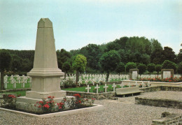 - 57 - DIEUZE (Moselle). - Le Cimetière Militaire. - - Dieuze