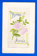 Brodee-107P144  Carte Finement Brodée BONNE ANNEE, Fleurs, Cpa BE - Brodées