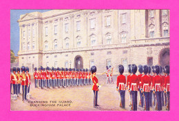 E-Royaume Uni-181P Changing The Guard, Buckingham Palace, Animation, Cpa BE - Buckingham Palace