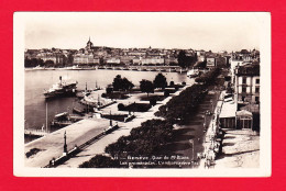 E-Suisse-412PH10 GENEVE, Le Quai Du Mont Blanc, Les Promenades, L'embarcadère, Type Photo, BE - Autres & Non Classés