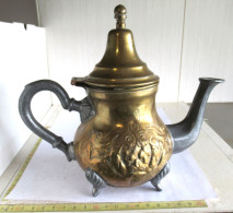 Lade 700 - Marokkaanse Theepot Messing En Tin - SARTI - Théière Marocaine Laiton  Et Etain 666 Gram - Koper