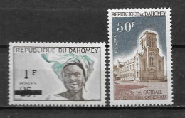 1965 - N° 231 + 233**MNH - Cathédrales - Benin - Dahomey (1960-...)