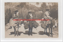 Carte Photo Par CARDINALI (cachet Au Dos) : Marchandes De Lait - Très Bon état (format Un Peu Plus Court Qu'une Cpa) - Otros & Sin Clasificación