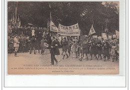 PARIS 1er : Les Tuileries - Le 4 Juillet 1920 (Independance Day) - Défilé Devant La Tribune Officielle - Très Bon état - District 01