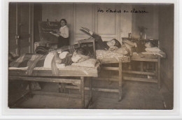 BERCK : Carte Photo De L'hôpital Pour Enfants """"les étendus En Classe"""" - Très Bon état - Berck