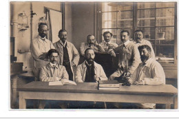 PARIS : Carte Photo D´une Salle De Classe De La Sorbonne Vers 1910 (sciences) - Très Bon état - Distrito: 05