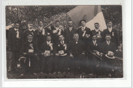 SAINT MARTIN DE BESACES - CARTE PHOTO - CONSCRIPTION Jeunes Gens De St Martin - Tirage Au Sort 1913 - Très Bon état - Andere & Zonder Classificatie