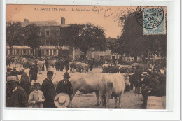 LA ROCHE SUR YON - Le Marché Aux Boeufs - Très Bon état - La Roche Sur Yon