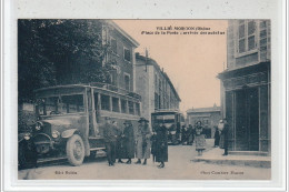 VILLIE MORGON - Place De La Poste: Arrivée Des Autobus  - Très Bon état - Villie Morgon