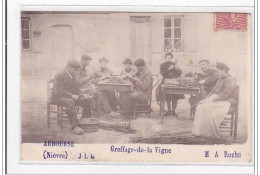 ARBOURSE : Greffage De La Vigne (carte Photo)  - Etat - Autres & Non Classés