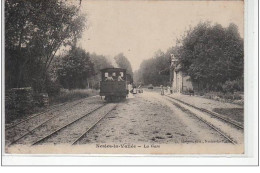 NESLES LA VALLEE : La Gare - Très Bon état - Nesles-la-Vallée