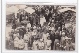 AULT : Carte Photo D'un Marché Vers 1920 - Très Bon état - Ault